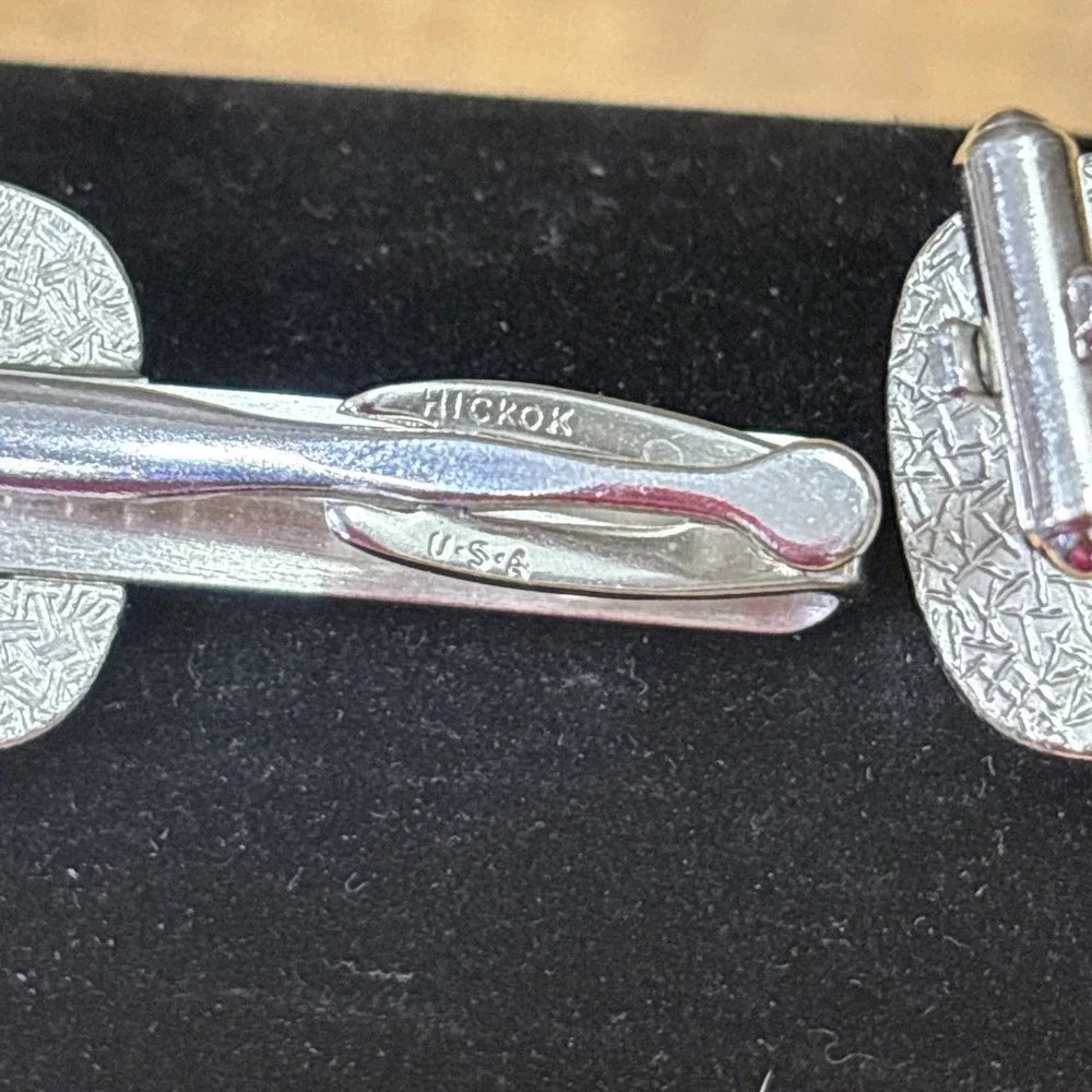 Hickok vintage pink